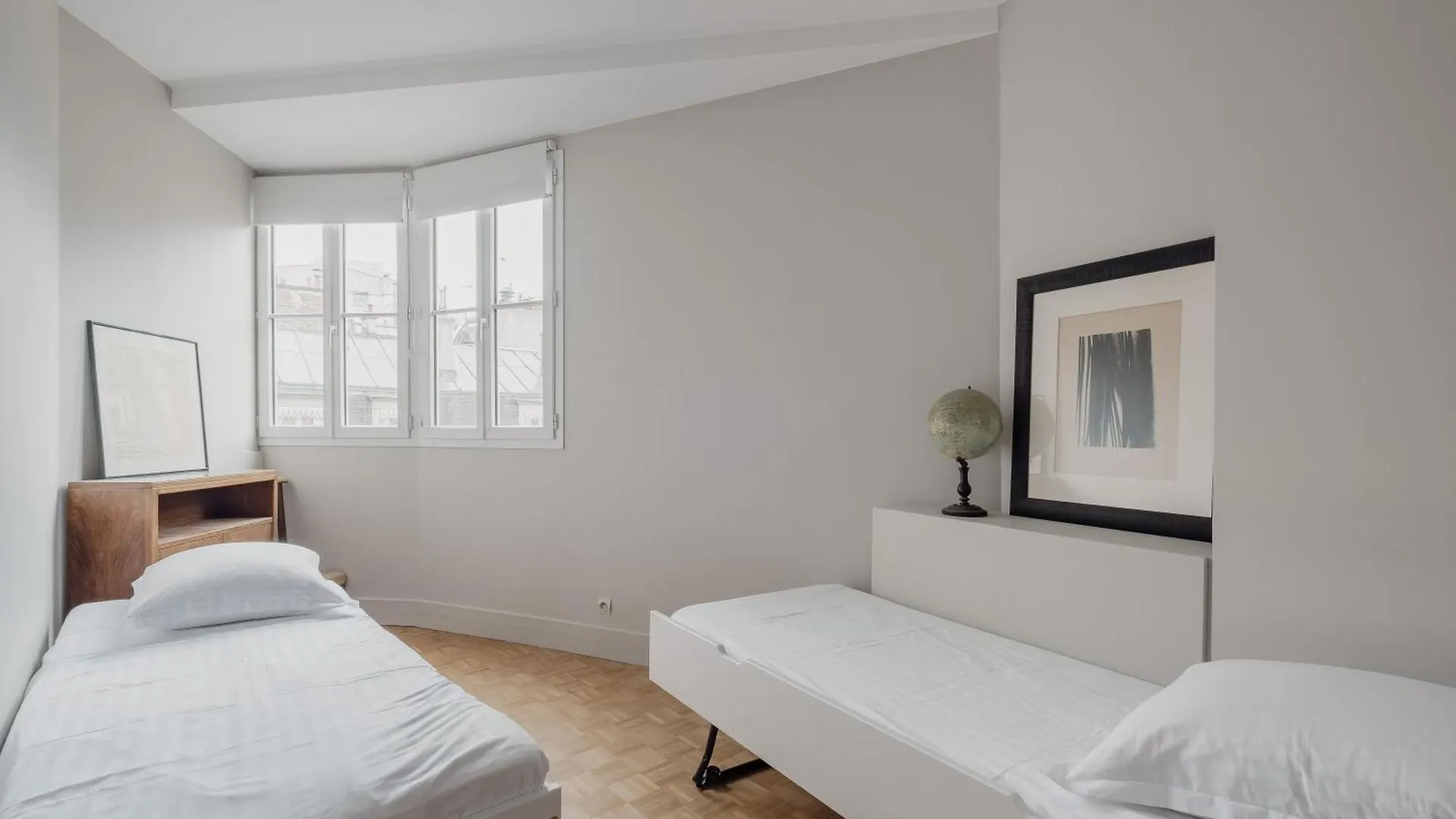 Veeve - Wanderer's Retreat * Paris